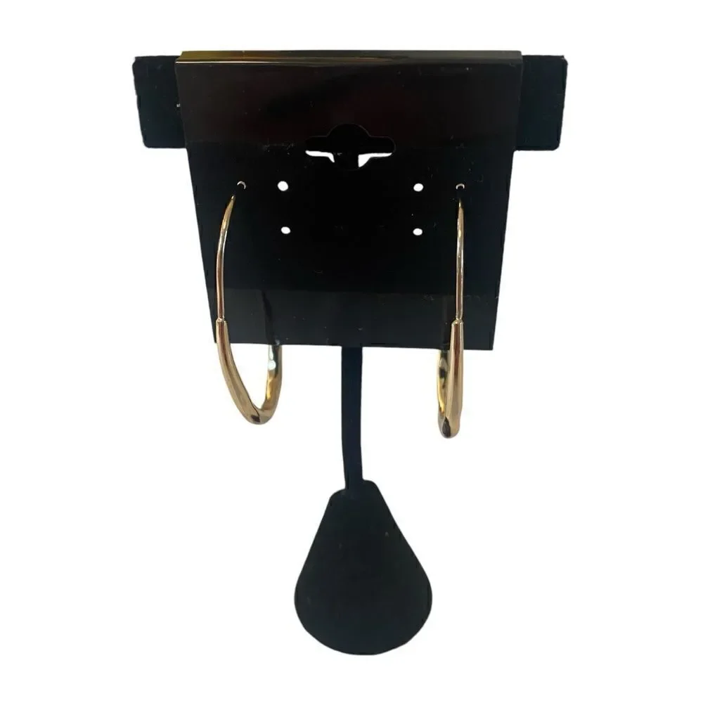 Elegant Looking Bright Goldtone Long Drop Earrings.